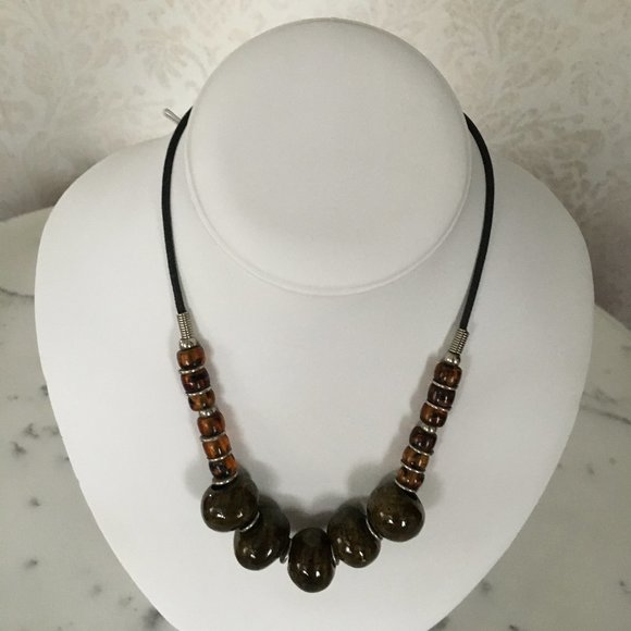 1980's Vintage Chunky Stone Necklace - Olive Topaz - Picture 2 of 6